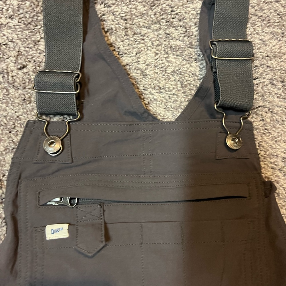 Duluth XS small women’s garden heirloom bib overalls, gray.